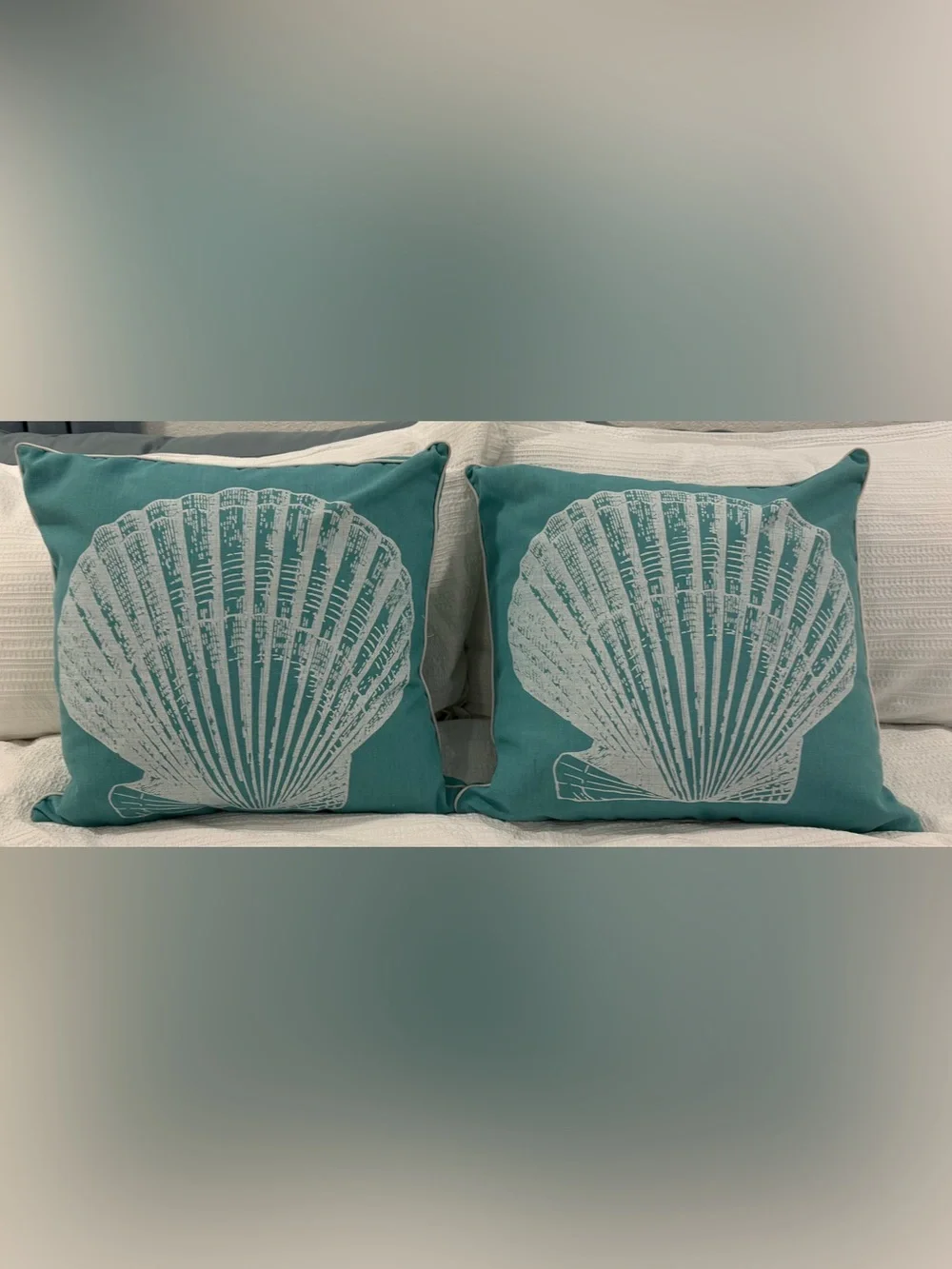 Green Shell Print 20” Throw Pillows